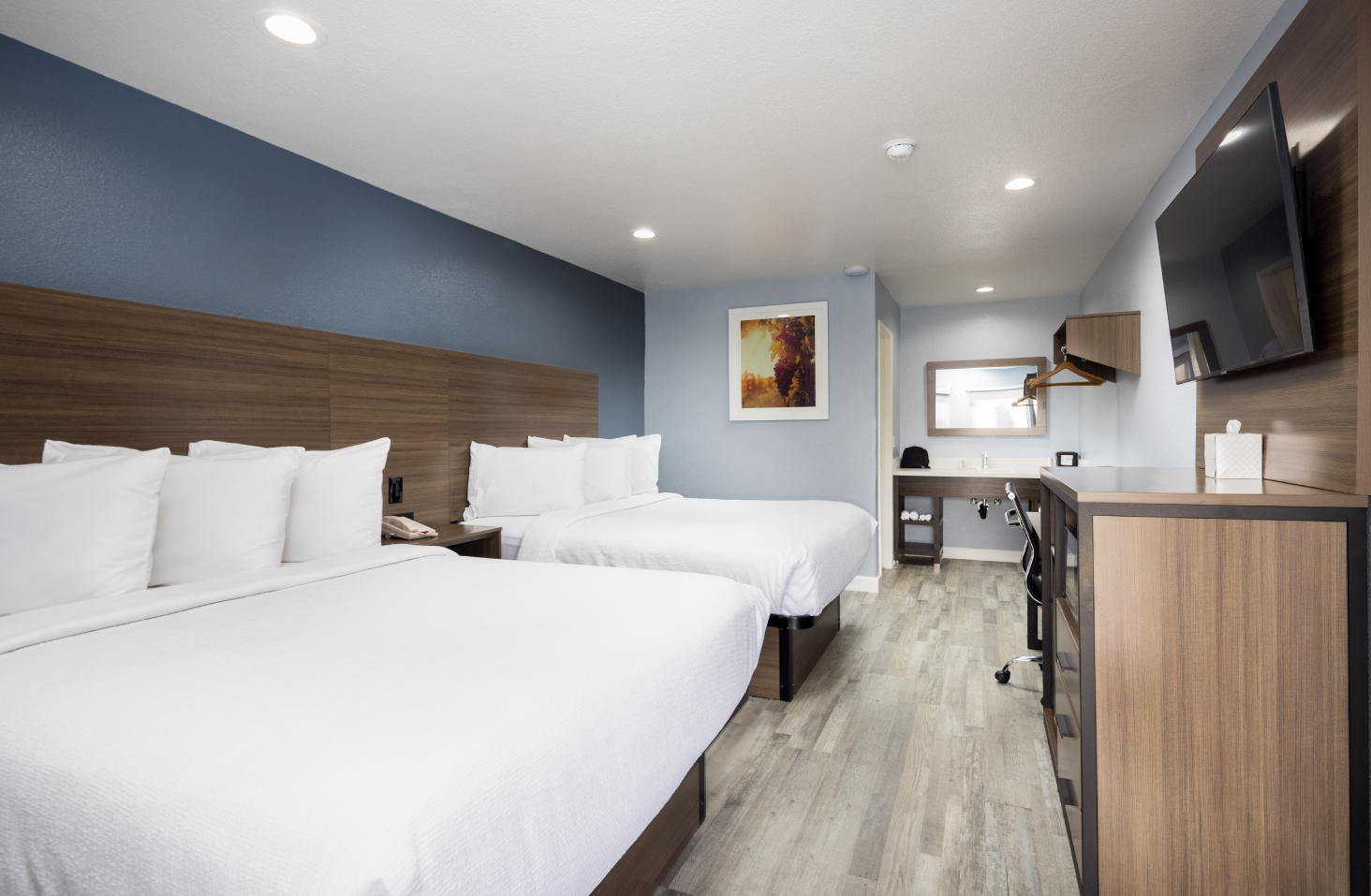 Explore Our Cozy Guest Rooms